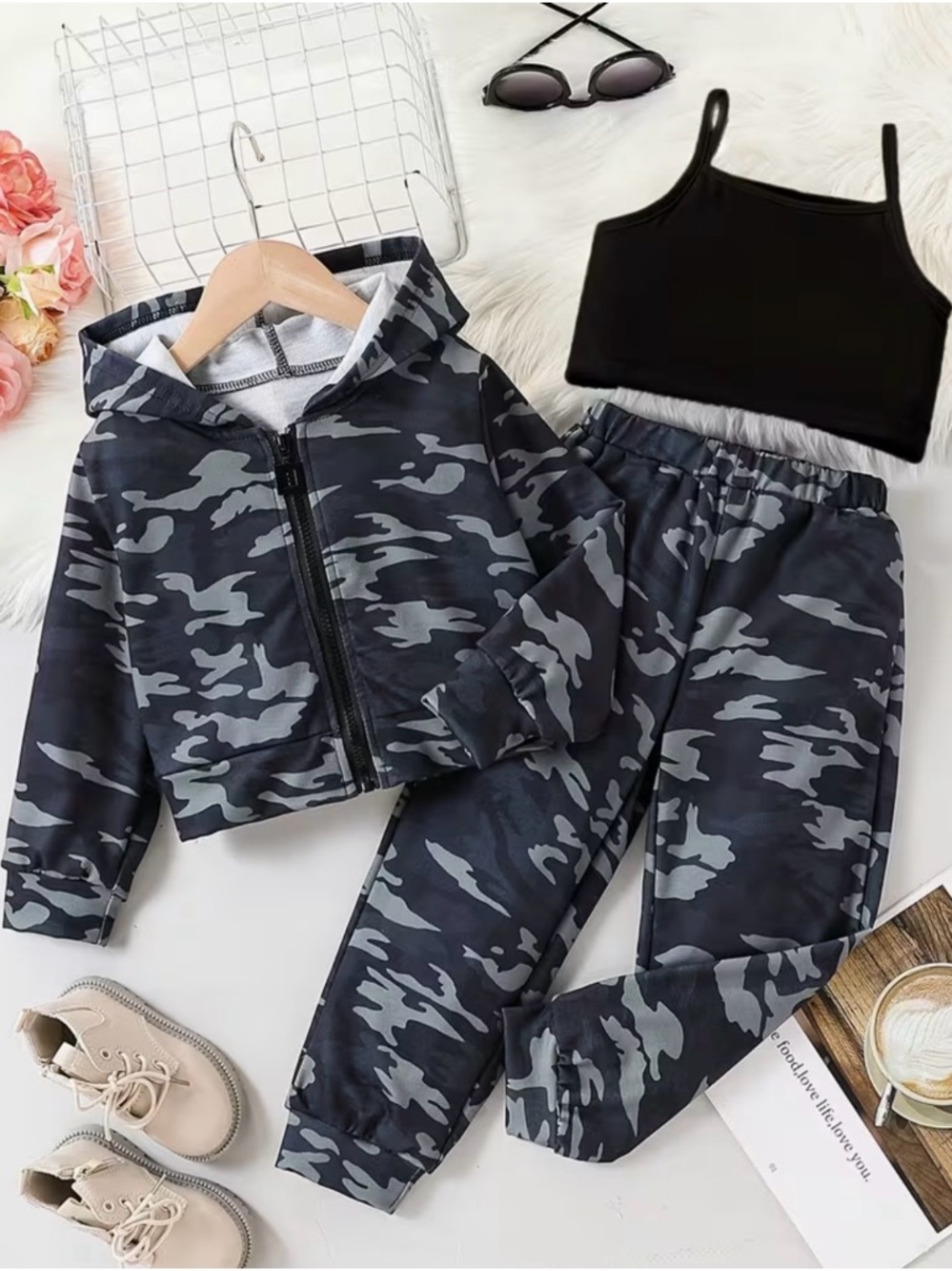 Girls Camo Jogger Set w/ Hoodie + Black Crop Tank Size 130 (6–8)